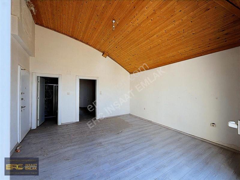 Şehir Merkezinde Satılık Dubleks 5+1 Daire — fotoğraf 13