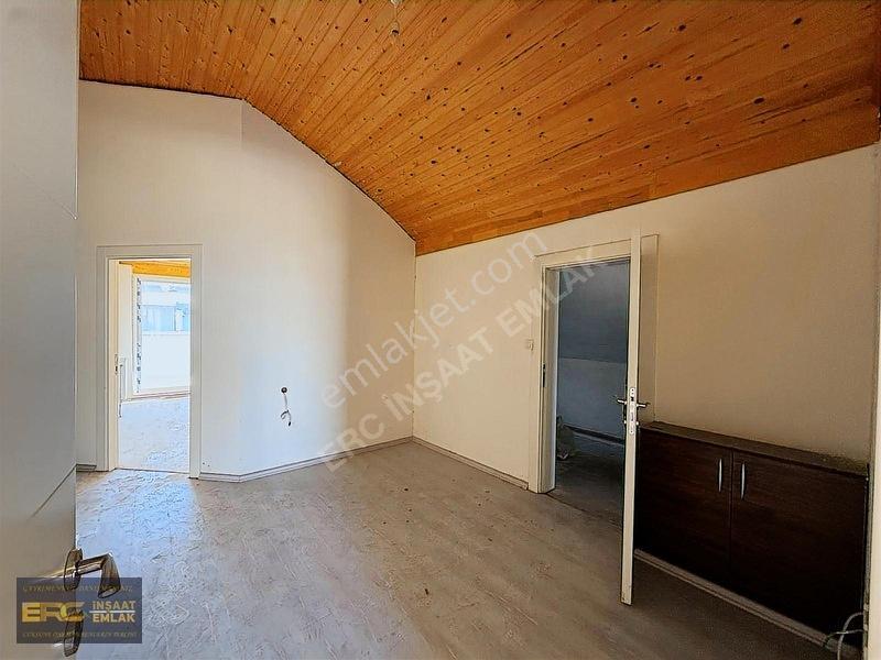 Şehir Merkezinde Satılık Dubleks 5+1 Daire — fotoğraf 14