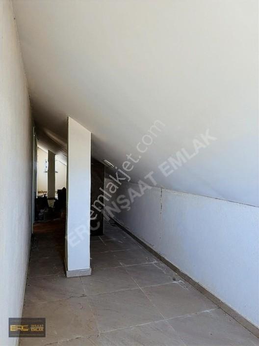 Şehir Merkezinde Satılık Dubleks 5+1 Daire — fotoğraf 16