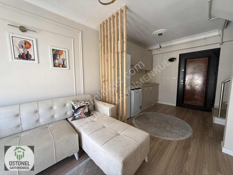 Üstünel'den Merkezi Konumda Eşyalı 3+1 Dubleks Satılık Daire — fotoğraf 7