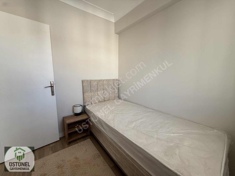 Üstünel'den Merkezi Konumda Eşyalı 3+1 Dubleks Satılık Daire — fotoğraf 19