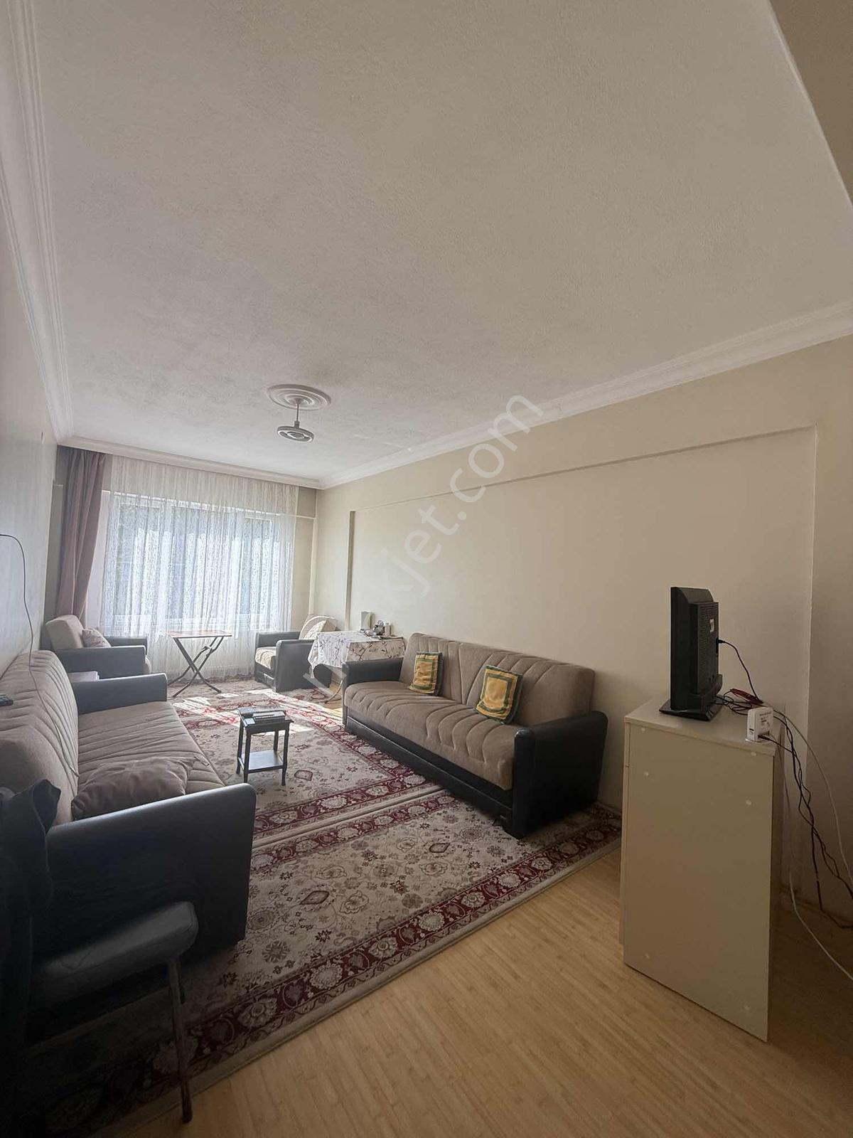Sivas Gökçebostan Mahallesinde Satılık 3+1 Ara Kat Daire — fotoğraf 9