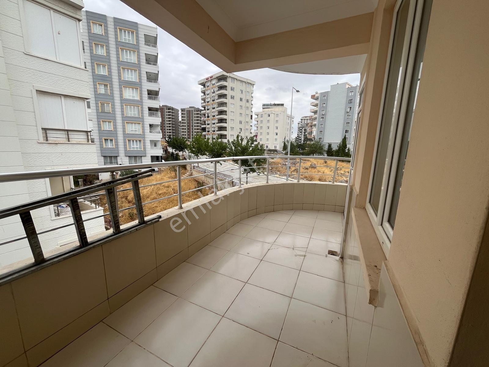 Doğukent Devasa Büyüklükte 4+4 ( Ayrı Girişli) Bakımlı Dubleks — fotoğraf 11