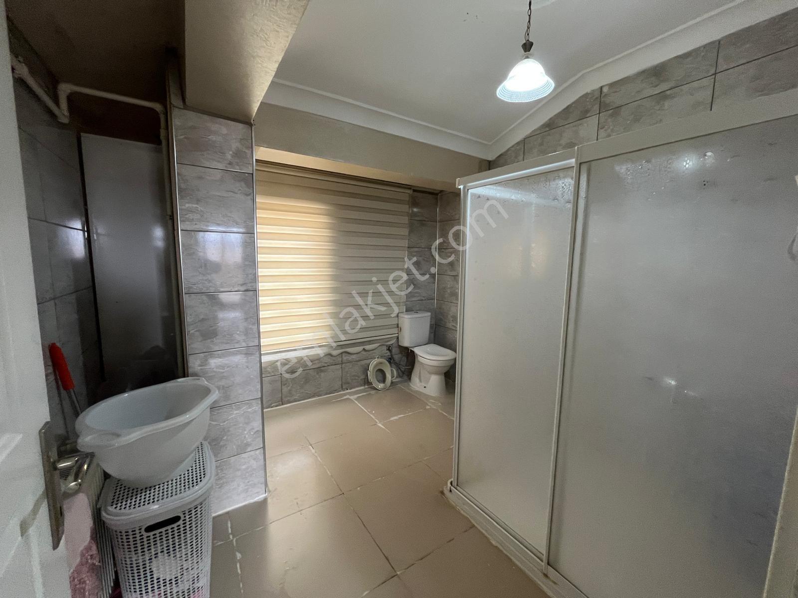 Doğukent Devasa Büyüklükte 4+4 ( Ayrı Girişli) Bakımlı Dubleks — fotoğraf 24