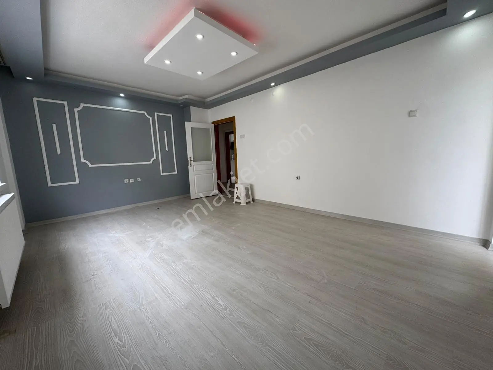Mç Emlka Tan Plevne Mh Bosna Caddesi Üzeri Full Yapılı 2 Ara Katta 2+1 Salon Bagımsız Satlık Daire — fotoğraf 8