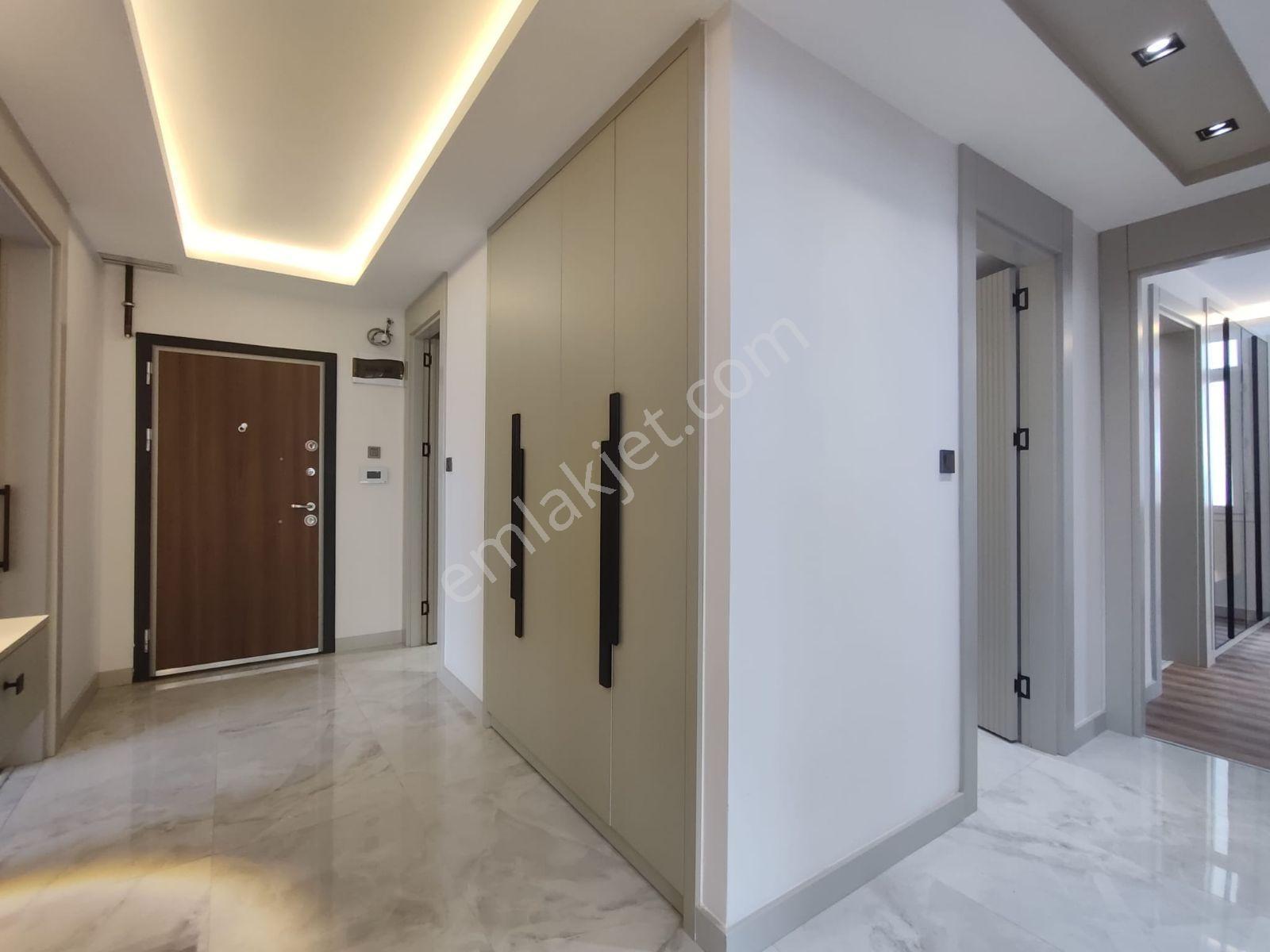Turgut Özal Blvr 3+1 Özel İşçilikli Ç.bnyo Satılık Lüks Daire — fotoğraf 19