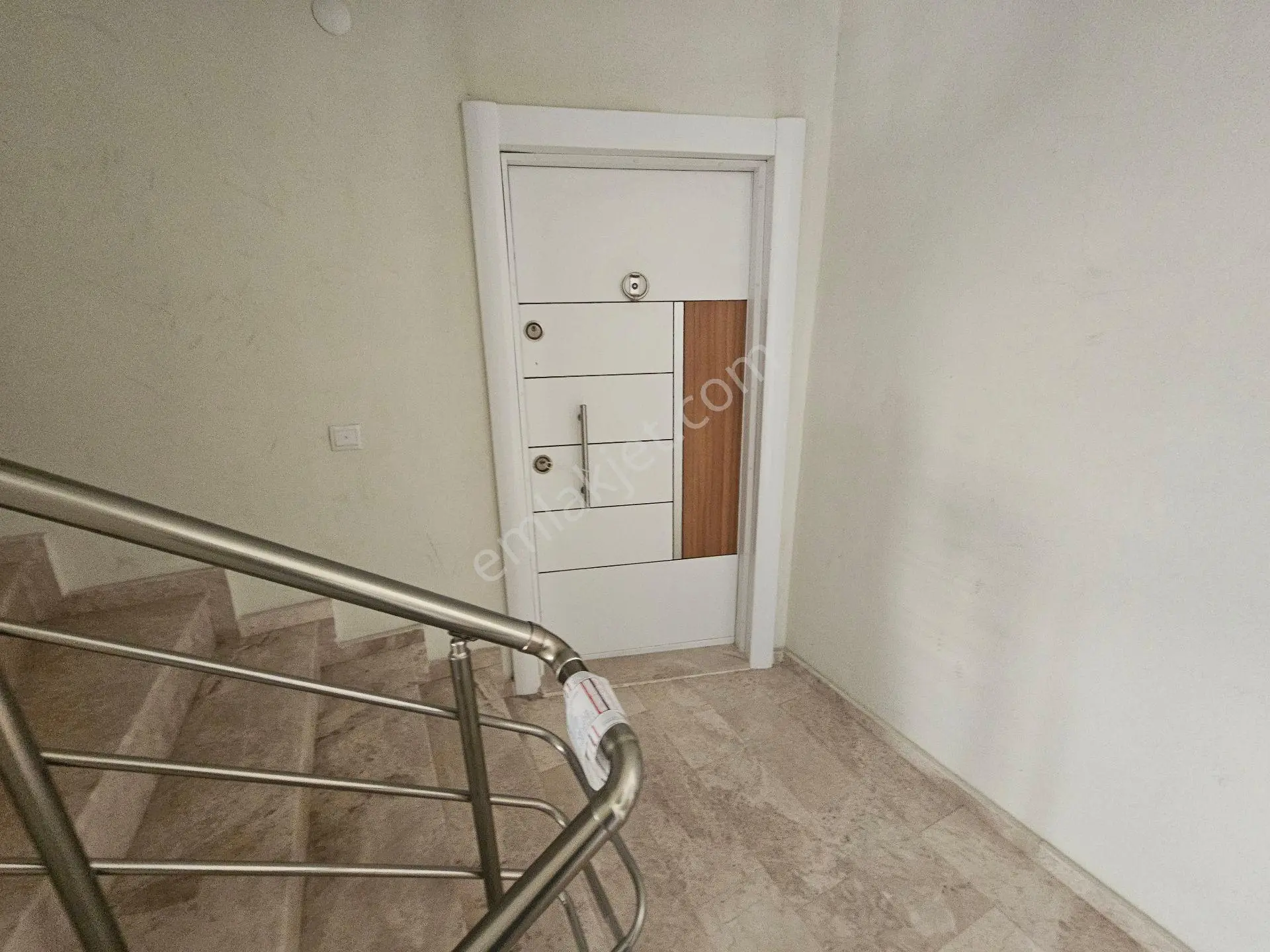 Cantan Emlaktan Akçayda 8 Yaşında Merkeze Denize Yakın 2+1 Fırsat Daire — fotoğraf 4