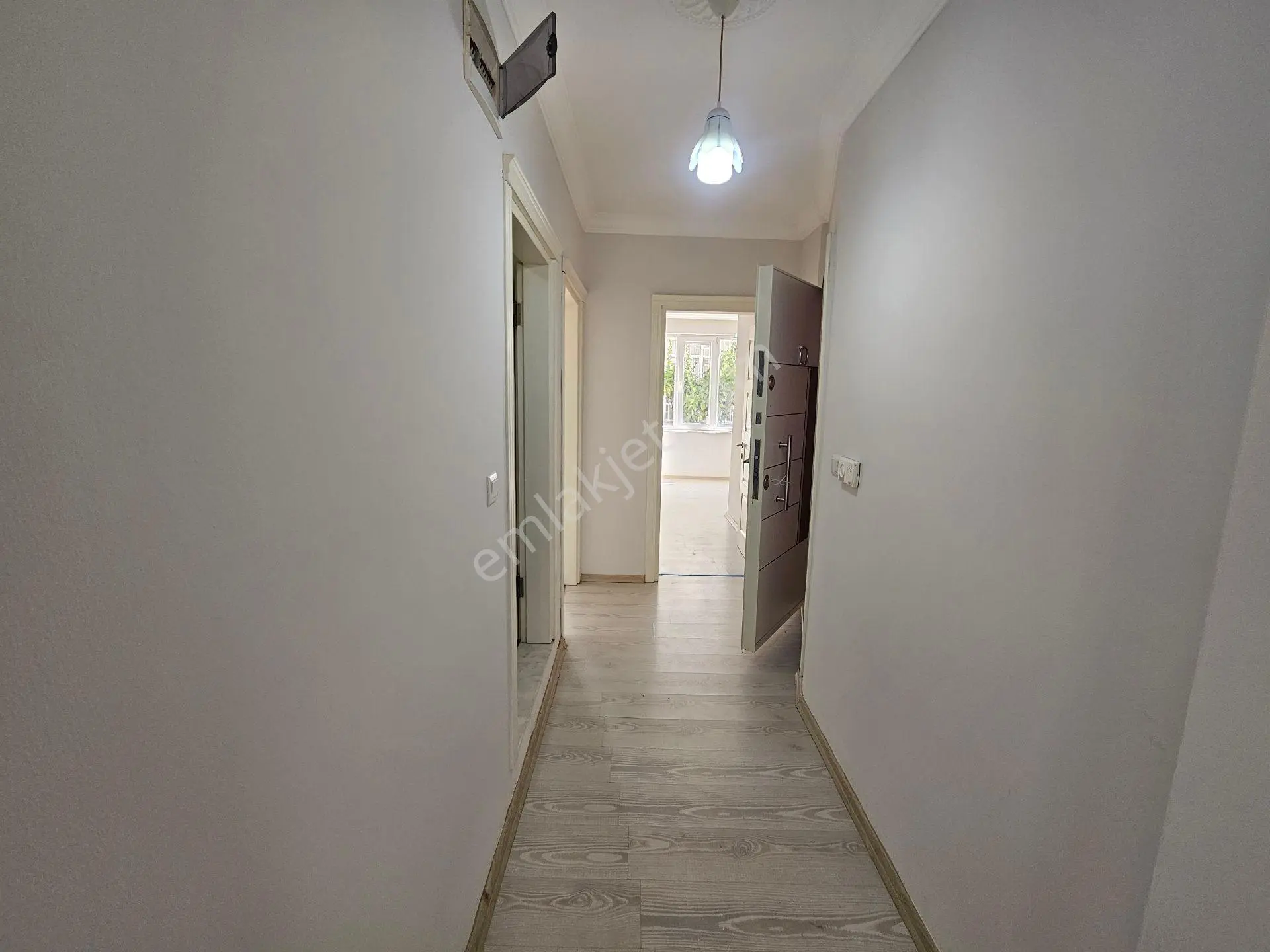 Cantan Emlaktan Akçayda 8 Yaşında Merkeze Denize Yakın 2+1 Fırsat Daire — fotoğraf 18