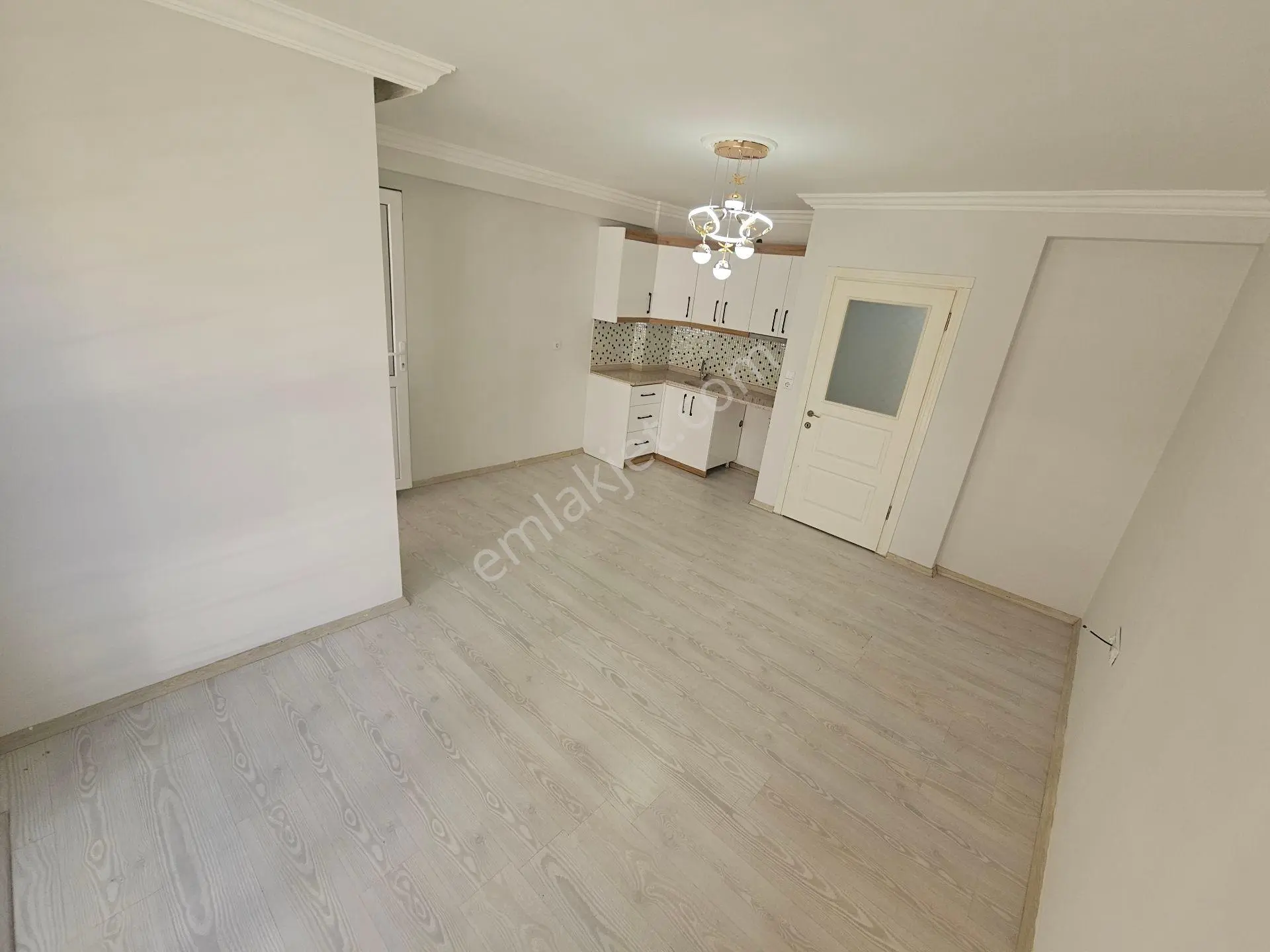 Cantan Emlaktan Akçayda 8 Yaşında Merkeze Denize Yakın 2+1 Fırsat Daire — fotoğraf 27
