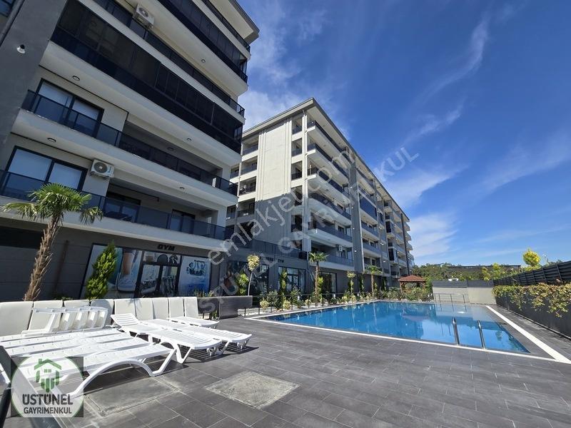 Üstünel'Den Yüksek Kredili Geniş M2'Li Arakat Satılık Daire