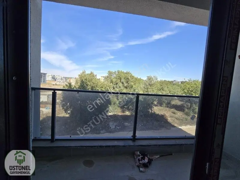 Üstünel'den Yüksek Kredili Geniş M2'li Arakat Satılık Daire — fotoğraf 21