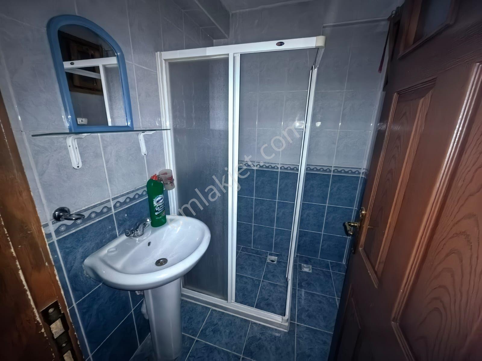 Toprak Emlaktan Ank Keçiören Baglarbaşı Mah De 3+1 Daire — fotoğraf 22