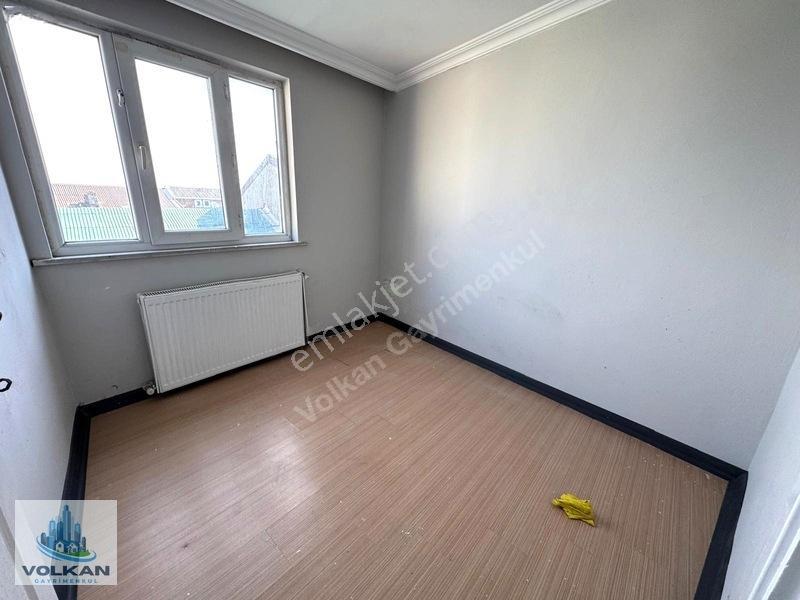 Volkan Emlak Esentepe Mah 2+1 95m2 5.kat Fırsat Daire — fotoğraf 13