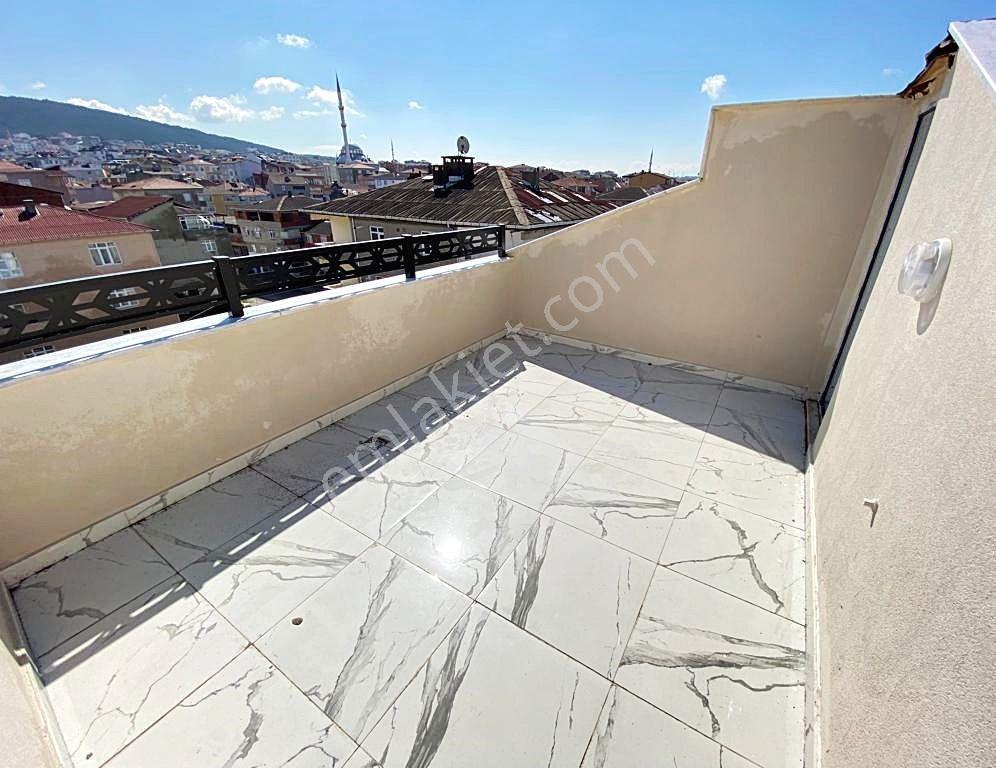 Sultanbeyli Ahmet Yesevide Acil Satılik 4+1 Üst Dünlex — fotoğraf 35