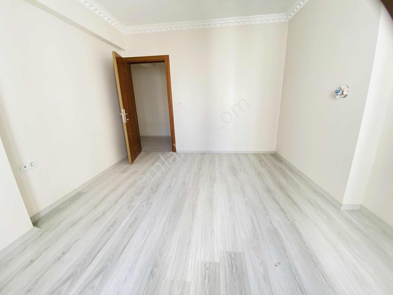 Tercih'den Kızılpınar'da Ara Kat İskanlı,kombili Geniş 2+1 Daire — fotoğraf 9