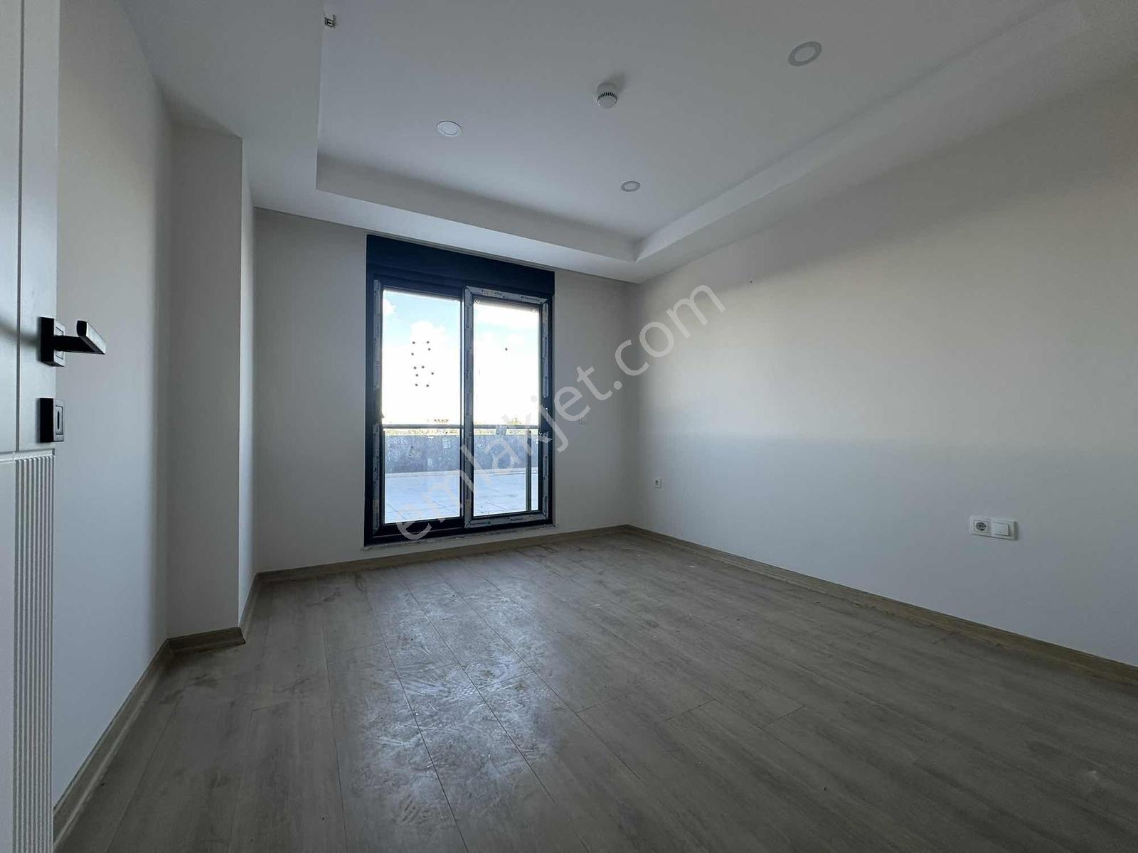 Altınova Bulvarı Üzerinde Satılık 2+1 Ayrı Mutfaklı Sıfır Daire — fotoğraf 19