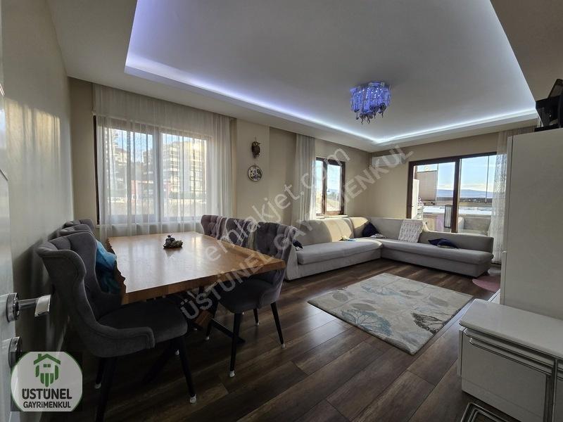 Üstünel'den Aile Sitesinde | Full Kredili | Manzaralı 3+1 Daire — fotoğraf 4
