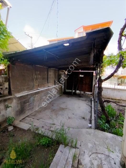 Derince İbn-i Sinada 267 M² Arsalı 3 Katlı Bina — fotoğraf 22