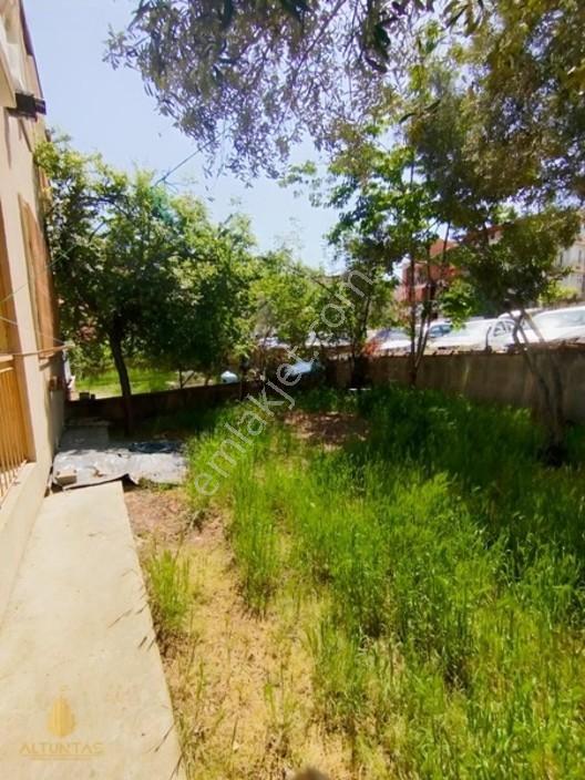 Derince İbn-i Sinada 267 M² Arsalı 3 Katlı Bina — fotoğraf 24