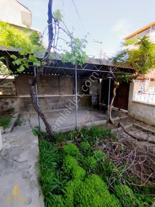 Derince İbn-i Sinada 267 M² Arsalı 3 Katlı Bina — fotoğraf 25