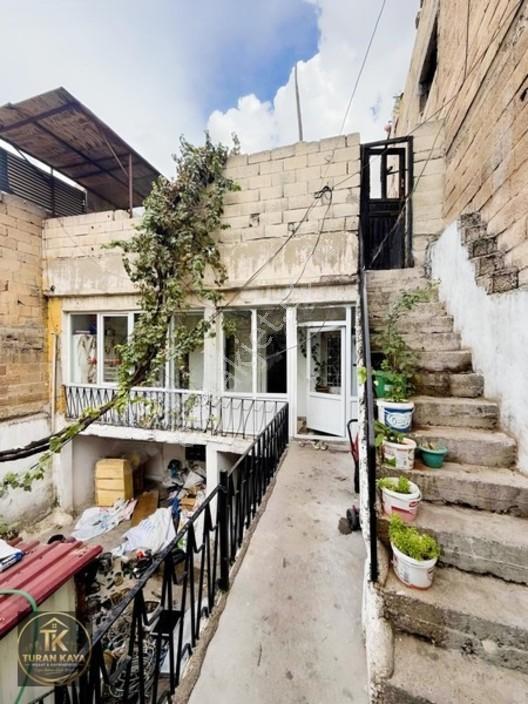 Yukarı Bayır Mahallesinde Hayatlı 2 Katlı Ev — fotoğraf 2