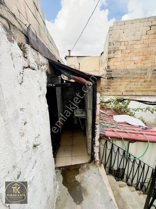 Yukarı Bayır Mahallesinde Hayatlı 2 Katlı Ev — fotoğraf 3