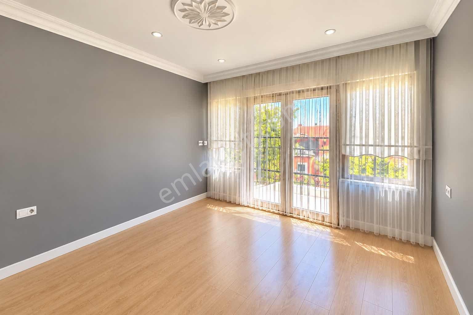 Finansman'dan..geniş Bahçe..müstakil Giriş..havuz..köşe Villa — fotoğraf 11