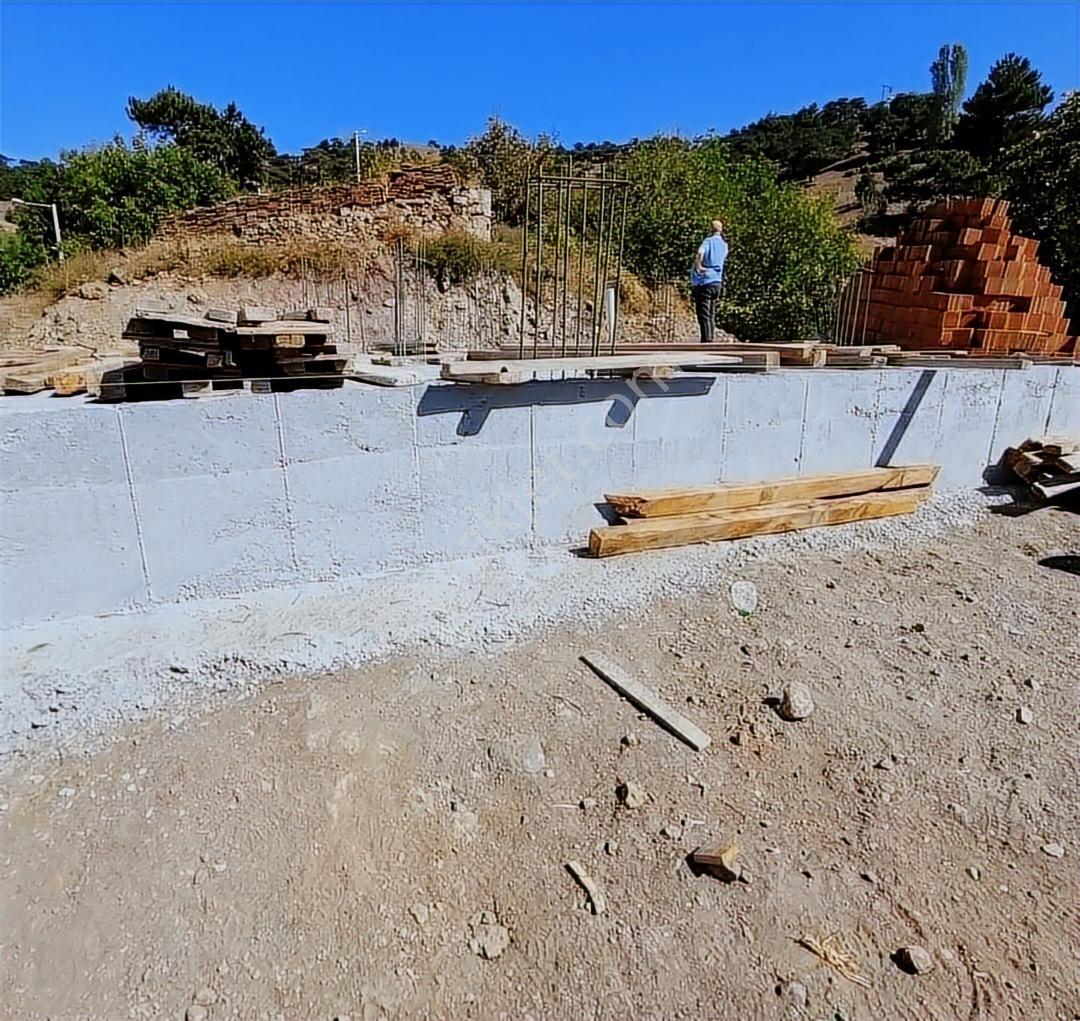 Truva Gayrimenkul Den Sındırgı Aktaş Köy İçi Ev Yapılır 2558m2 — fotoğraf 9