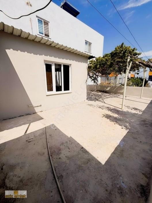 Aziz Emlak Arpaçsakarlarda 204 M² Arsa İçinde 2 Kat Satılk Ev — fotoğraf 2
