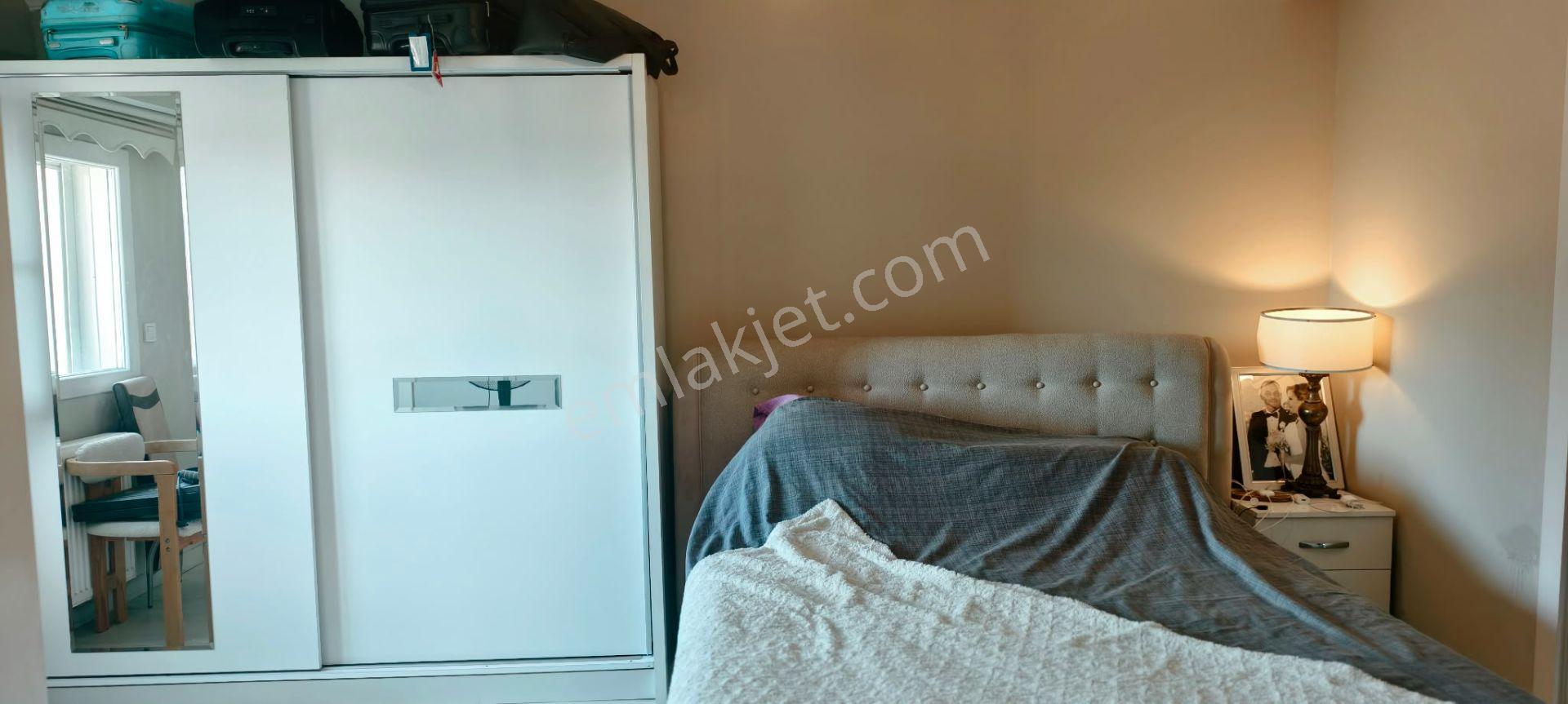 Karşıyaka Atakent Yalı’da | Blue Town Sitesinde, Satılık Eşyalı 1+1 | 47 M² | 7 M² Kapalı Balkon — fotoğraf 17