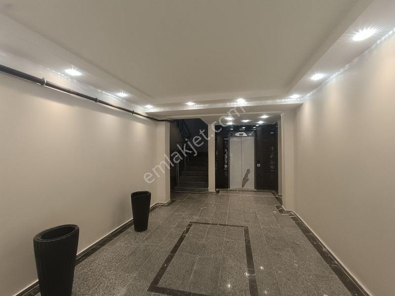 Avar Caddesi'nde Kapalı Otoparklı Satılık 2+1 Daire — fotoğraf 16