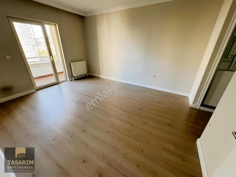 Ahi Mesutun En Güzel Sitesinde Ara Katta Full Yapılı Daire... — fotoğraf 14