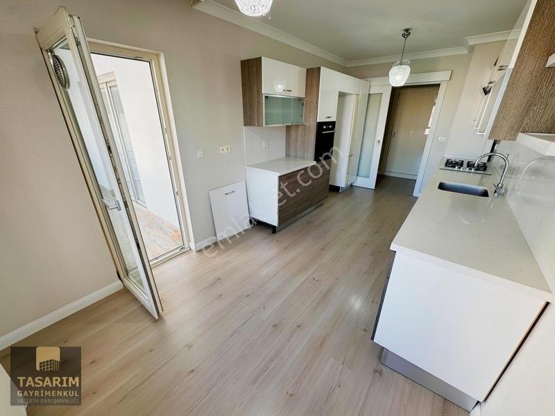Ahi Mesutun En Güzel Sitesinde Ara Katta Full Yapılı Daire... — fotoğraf 24