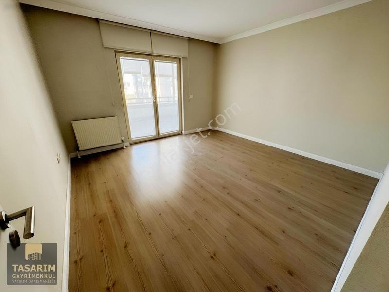 Ahi Mesutun En Güzel Sitesinde Ara Katta Full Yapılı Daire... — fotoğraf 26