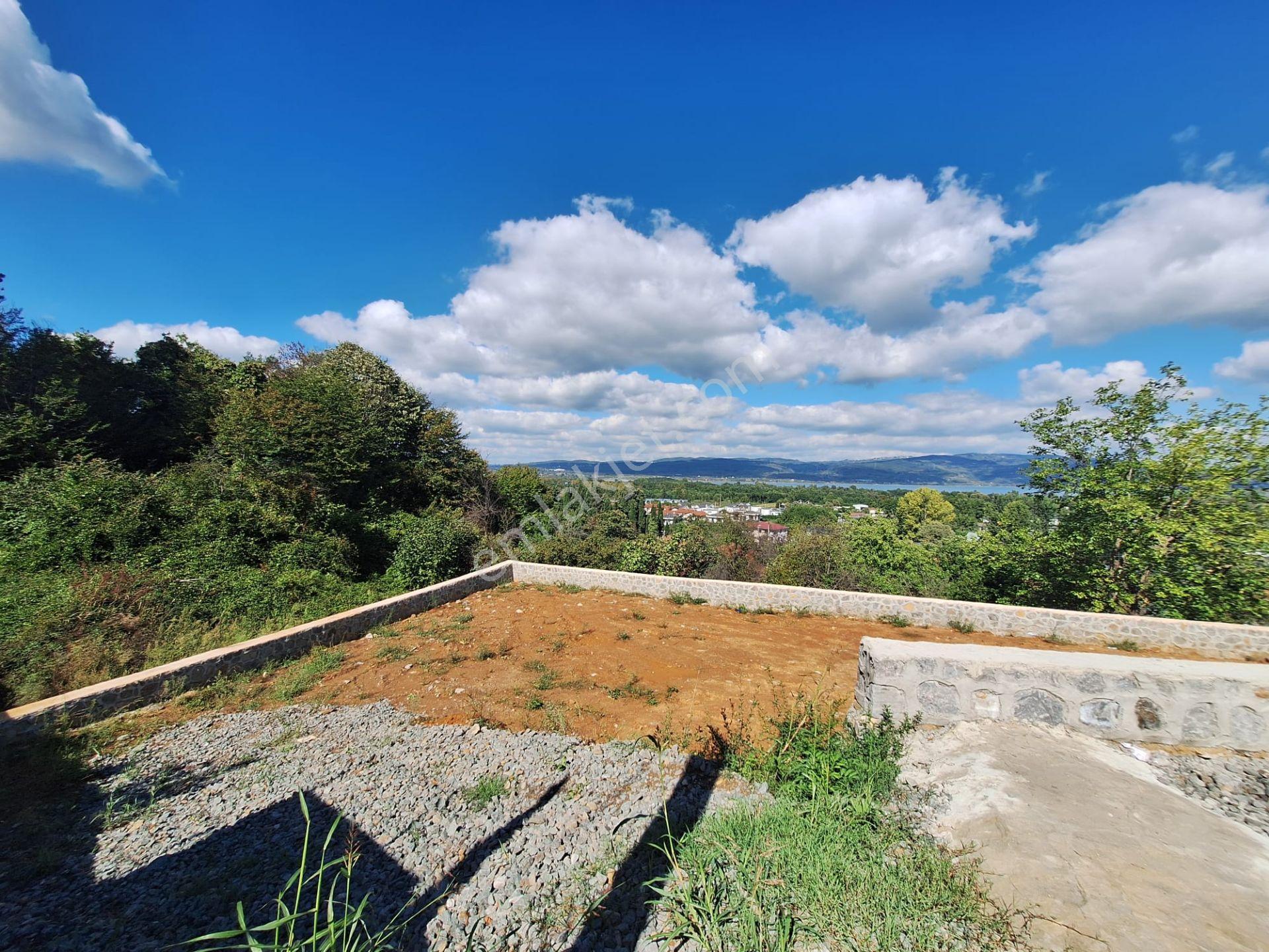Sapanca Yanık'ta Satılık 887m² İmarlı Villa Arsası — fotoğraf 11