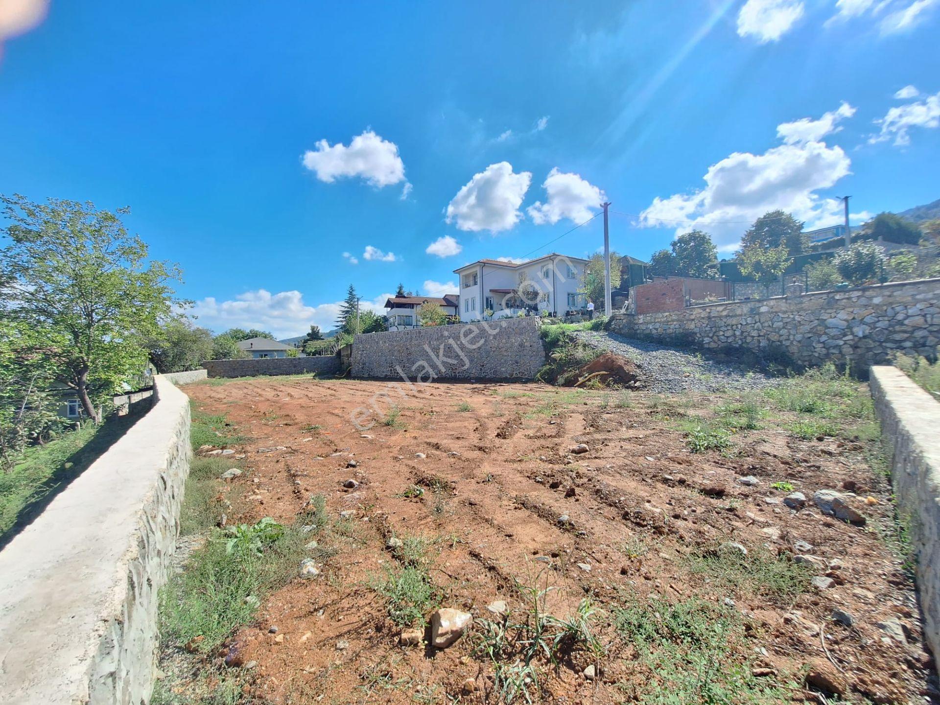 Sapanca Yanık'ta Satılık 887m² İmarlı Villa Arsası — fotoğraf 14
