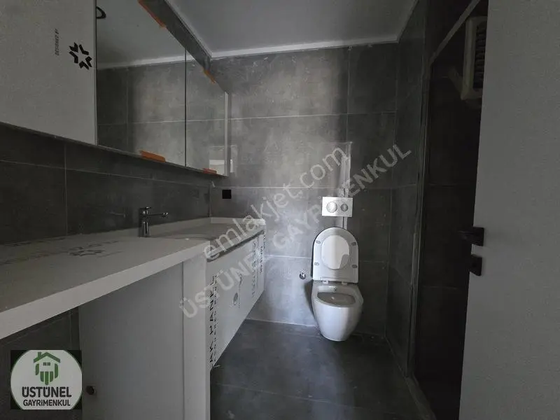 Üstünel'den Hvauzlu Sitede Geniş M2'li Giyinme Odalı Daire — fotoğraf 27