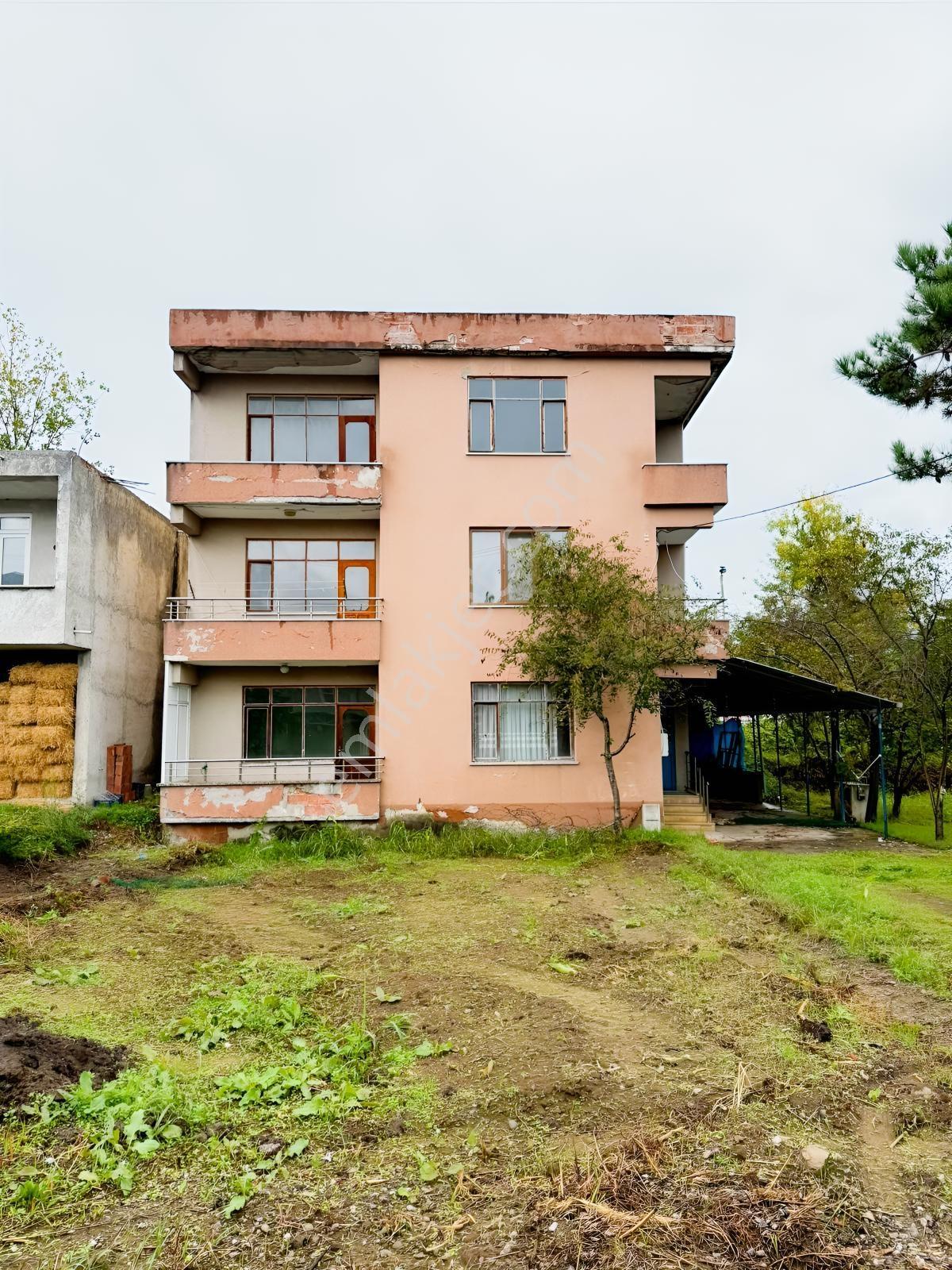 Bafra Vıp Gym'den 19 Mayıs'da 820m2 Evli Satılık Arsa! — fotoğraf 5