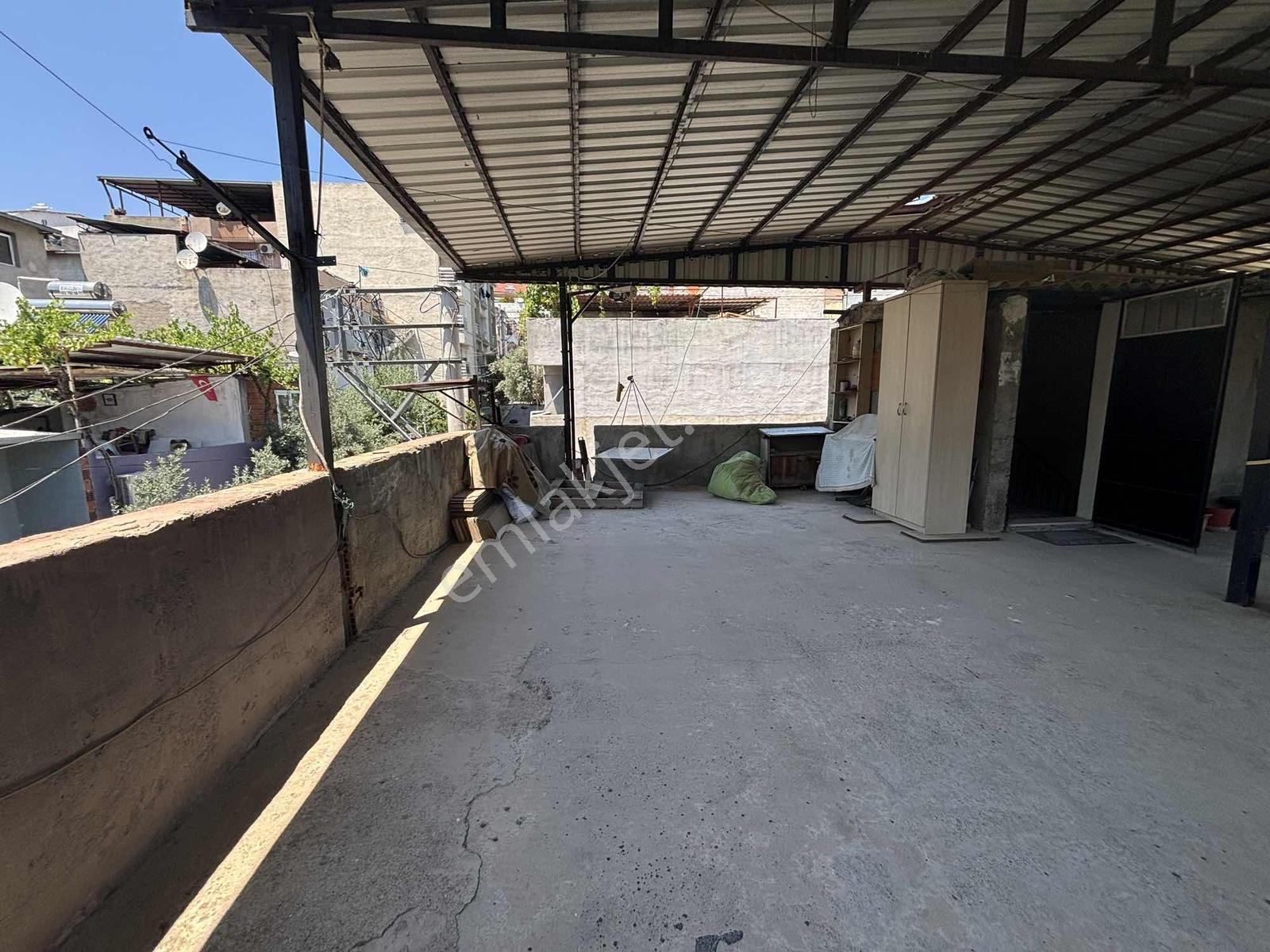 Karabağlar Peker Mahallesinde 2+1 Zemin Kat Satılık Daire — fotoğraf 14