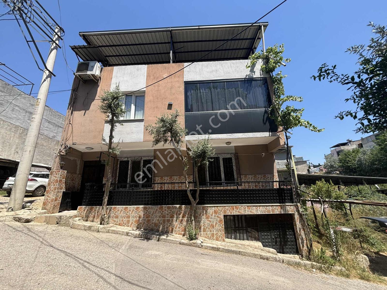 Karabağlar Peker Mahallesinde 2+1 Zemin Kat Satılık Daire — fotoğraf 16