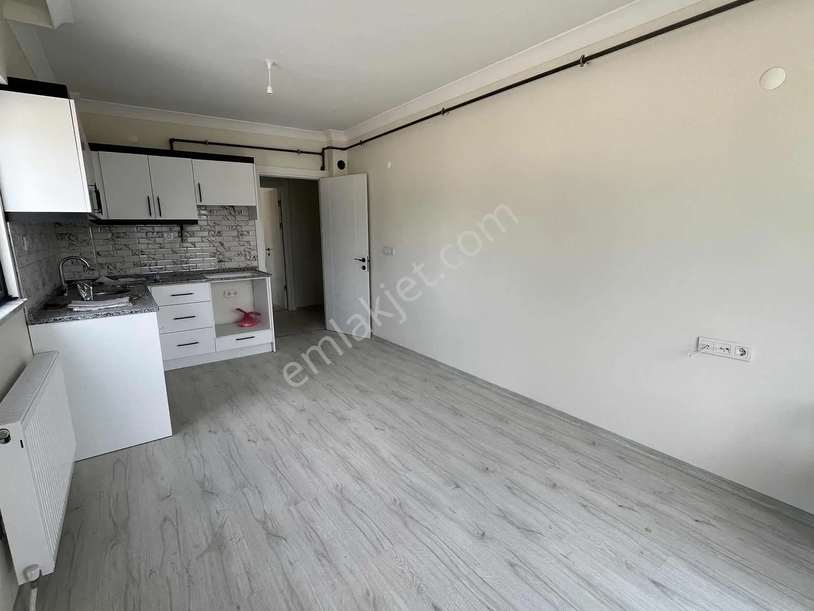 Edirne Merkez Cumhuriyet Mahallesi Satılık Sıfır 1+1 Daire — fotoğraf 2