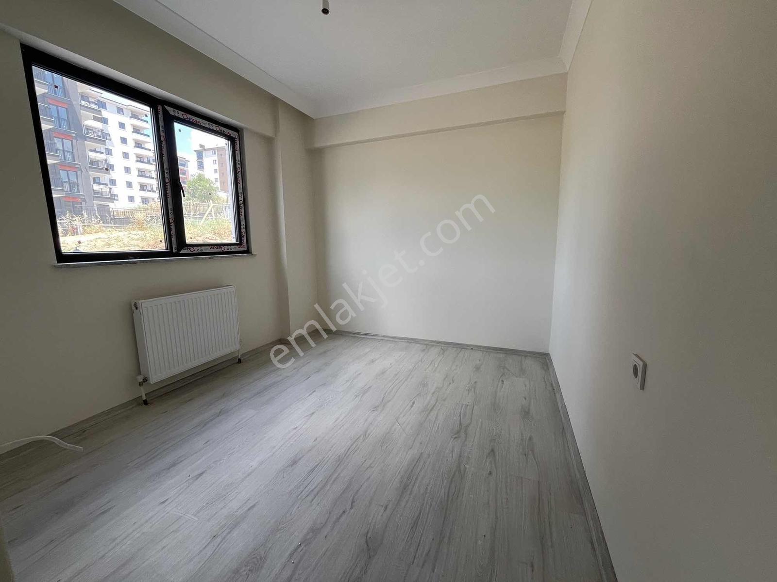 Edirne Merkez Cumhuriyet Mahallesi Satılık Sıfır 1+1 Daire — fotoğraf 3