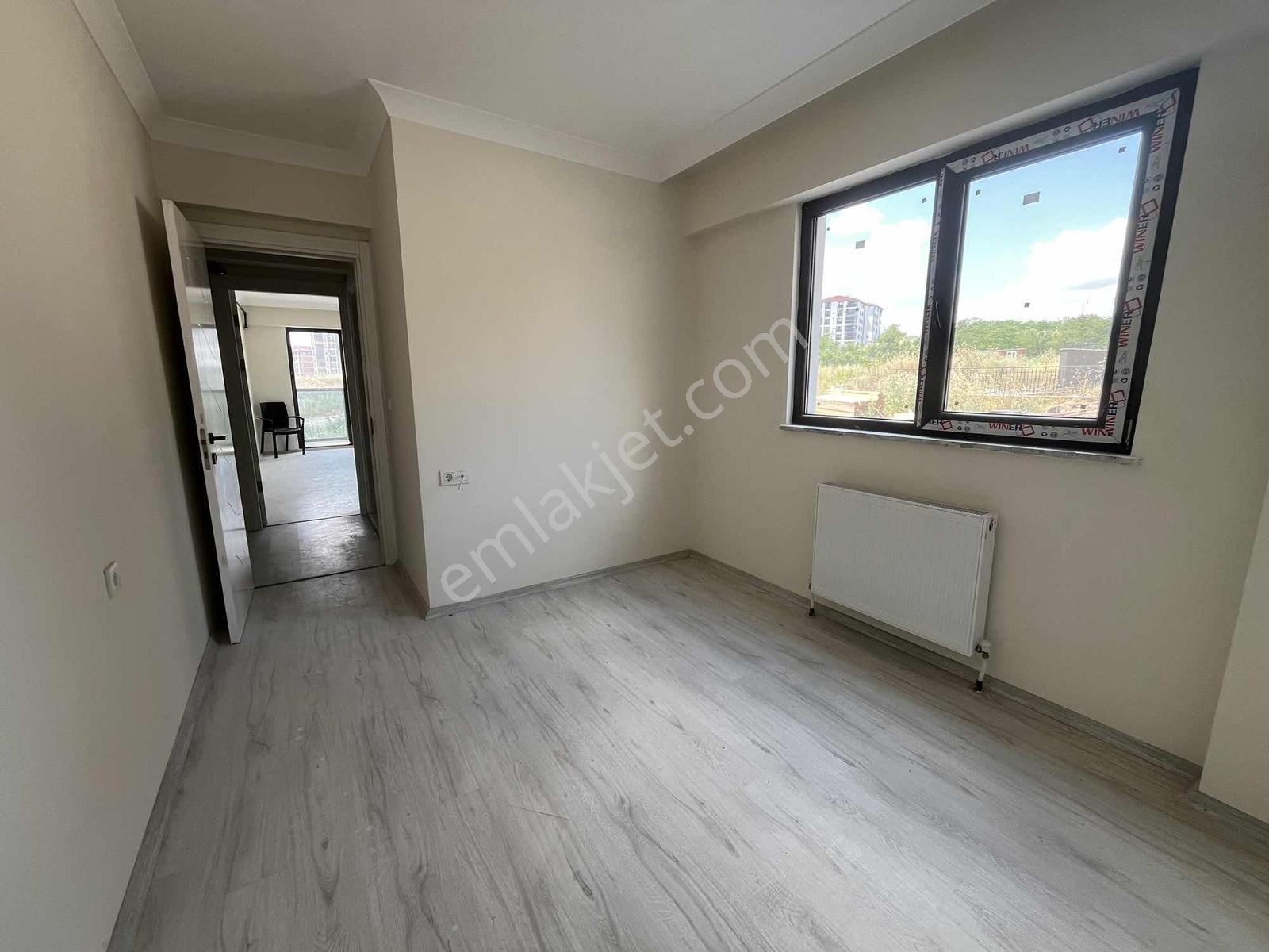 Edirne Merkez Cumhuriyet Mahallesi Satılık Sıfır 1+1 Daire — fotoğraf 4