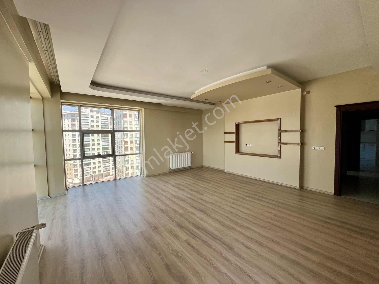 Yks Gayrimenkulden Çeçenistan Cad Üzerinde 6+1 Dublex Daire — fotoğraf 15
