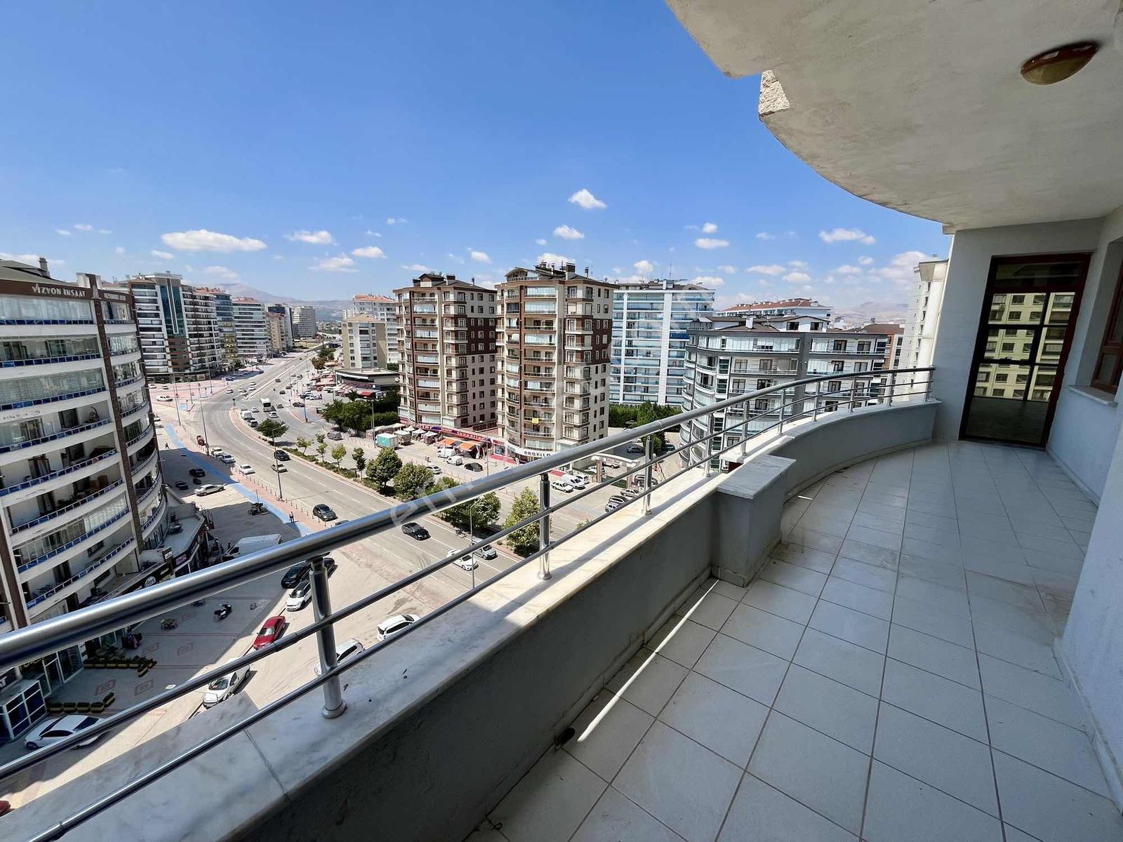 Yks Gayrimenkulden Çeçenistan Cad Üzerinde 6+1 Dublex Daire — fotoğraf 18
