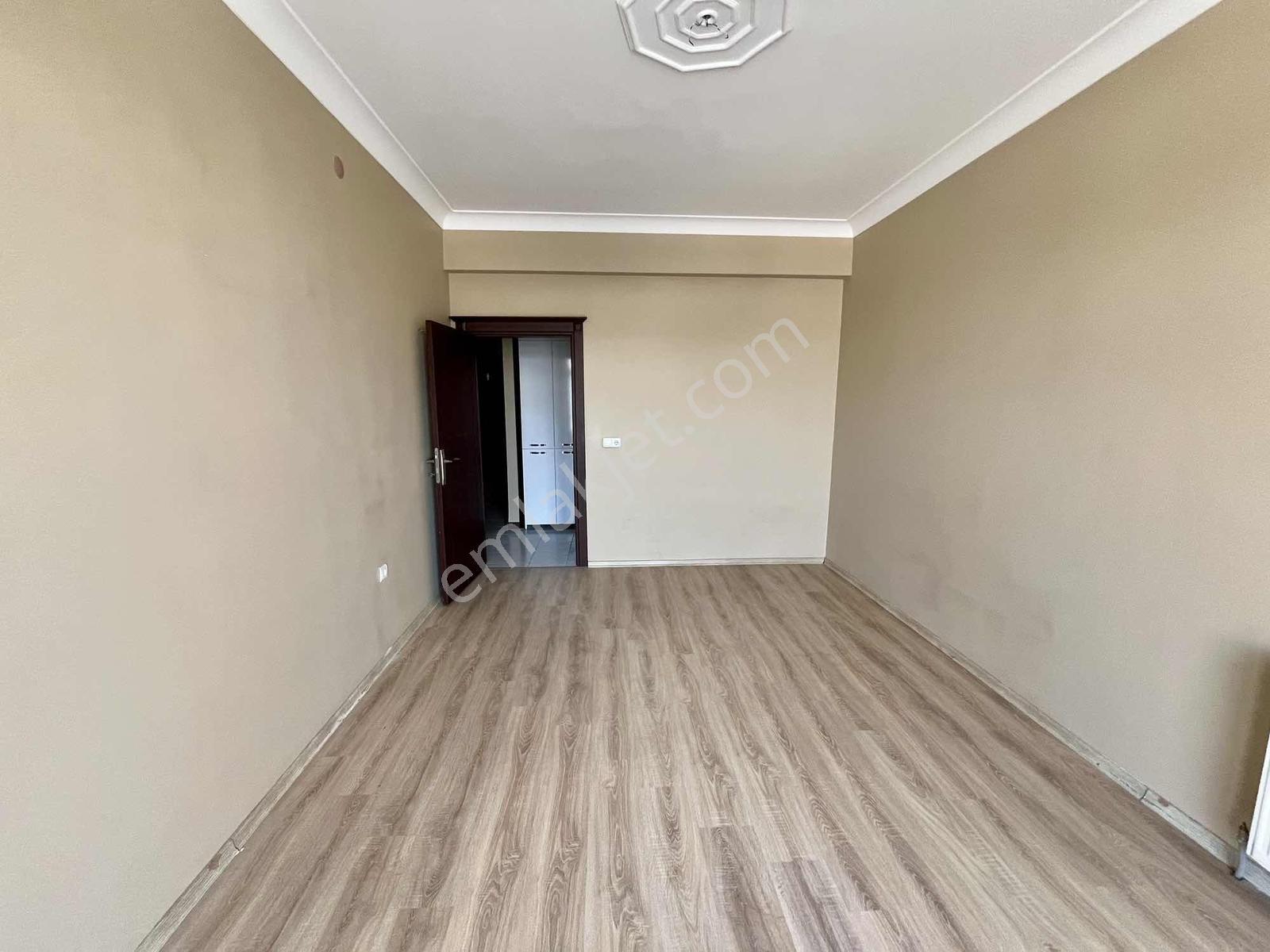 Yks Gayrimenkulden Çeçenistan Cad Üzerinde 6+1 Dublex Daire — fotoğraf 30