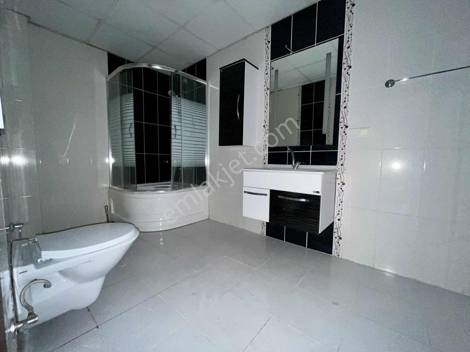 Yks Gayrimenkulden Çeçenistan Cad Üzerinde 6+1 Dublex Daire — fotoğraf 31