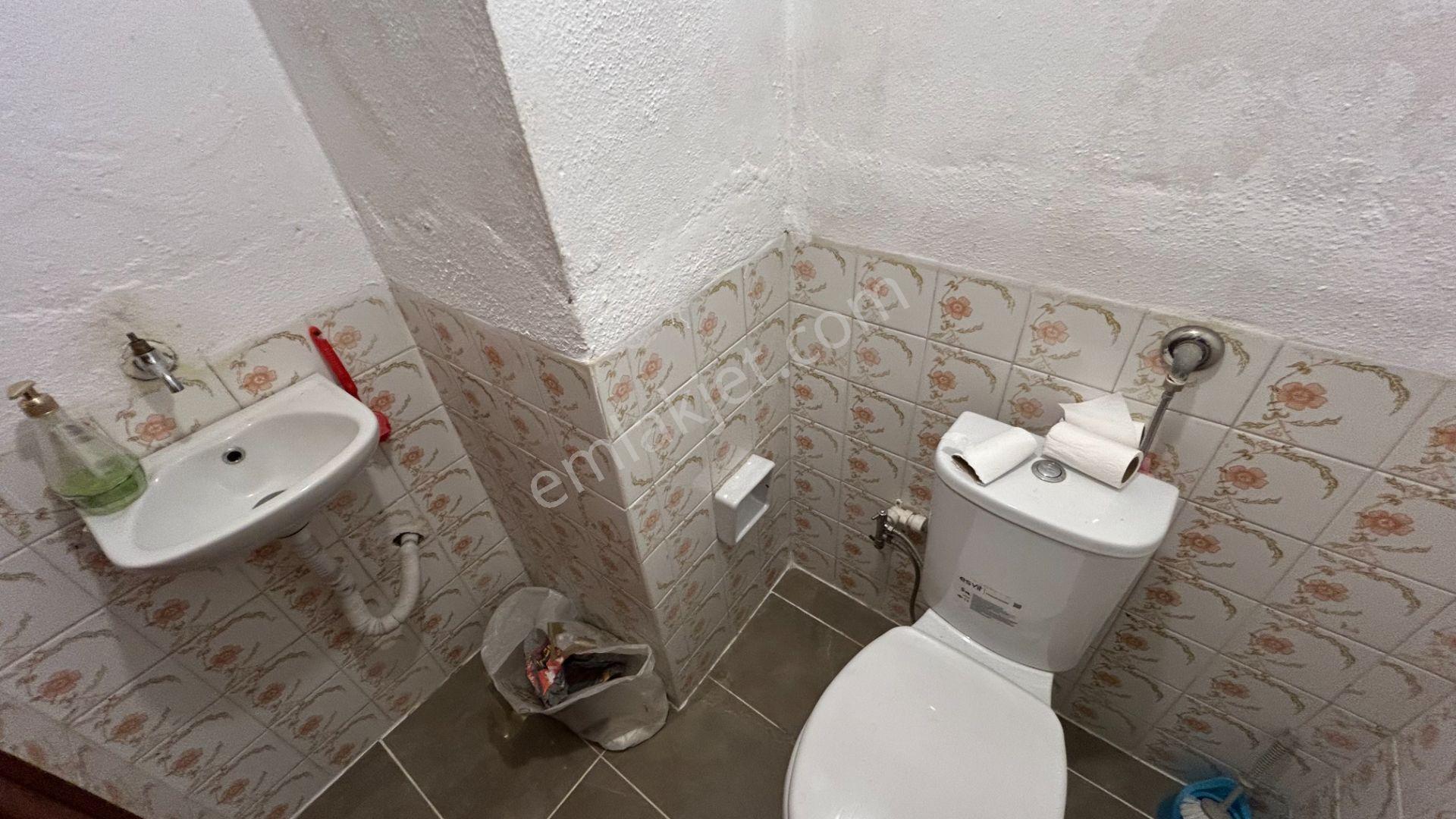 Karamürsel Salı Pazarı Satılık 3+1 Geniş Daire — fotoğraf 18