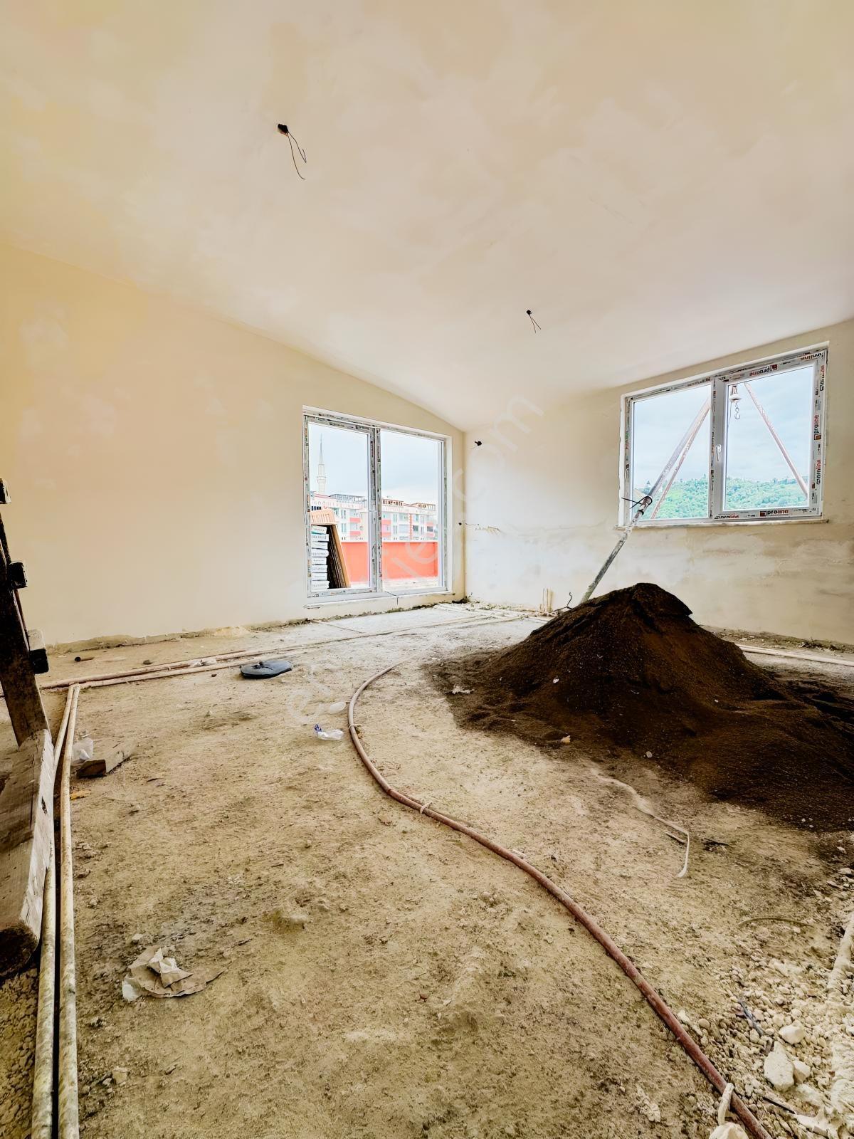 Remax Nadir'den Aksuda 4+1 Dubleks Satılık Daire — fotoğraf 3