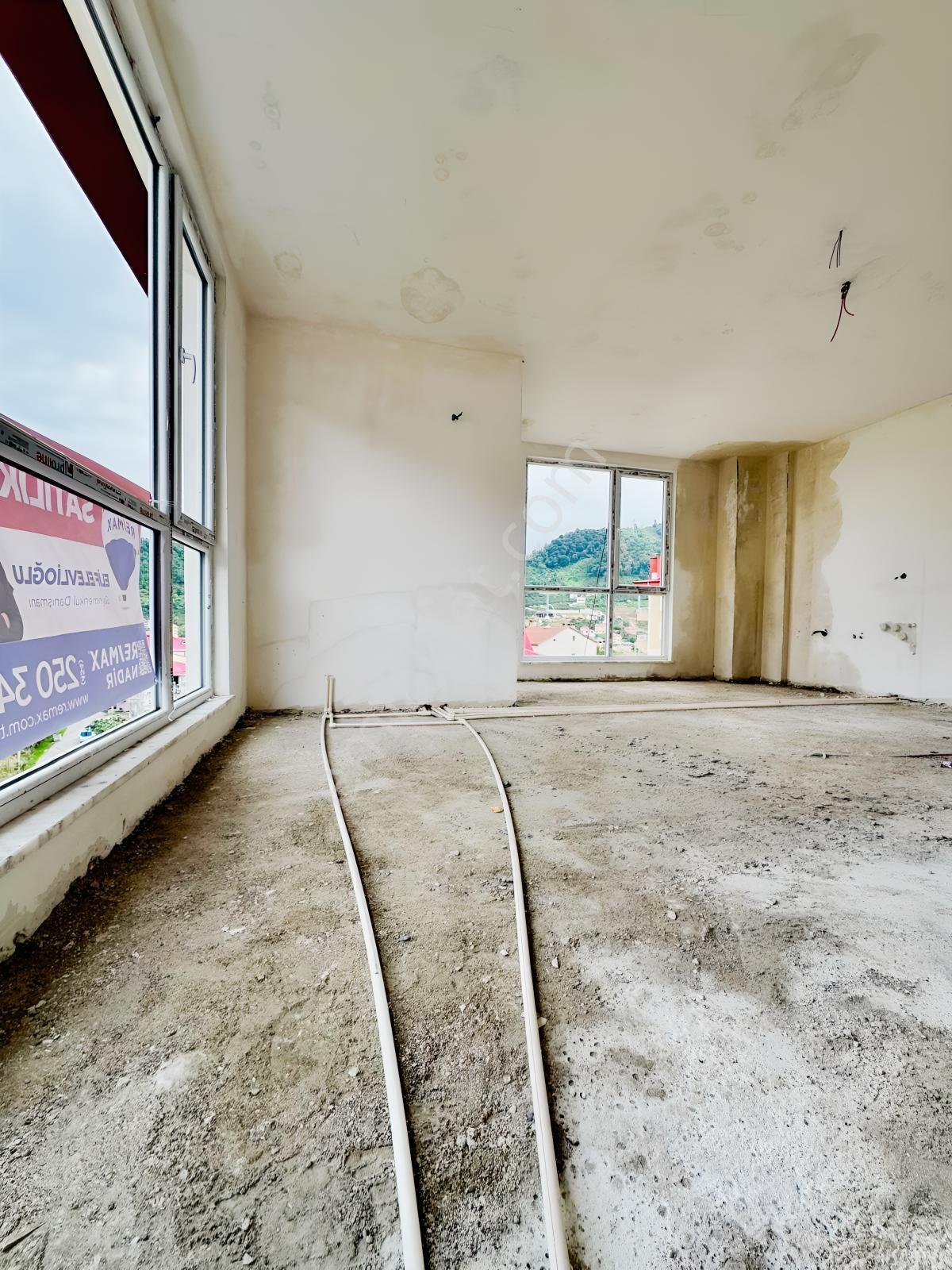 Remax Nadir'den Aksuda 4+1 Dubleks Satılık Daire — fotoğraf 4